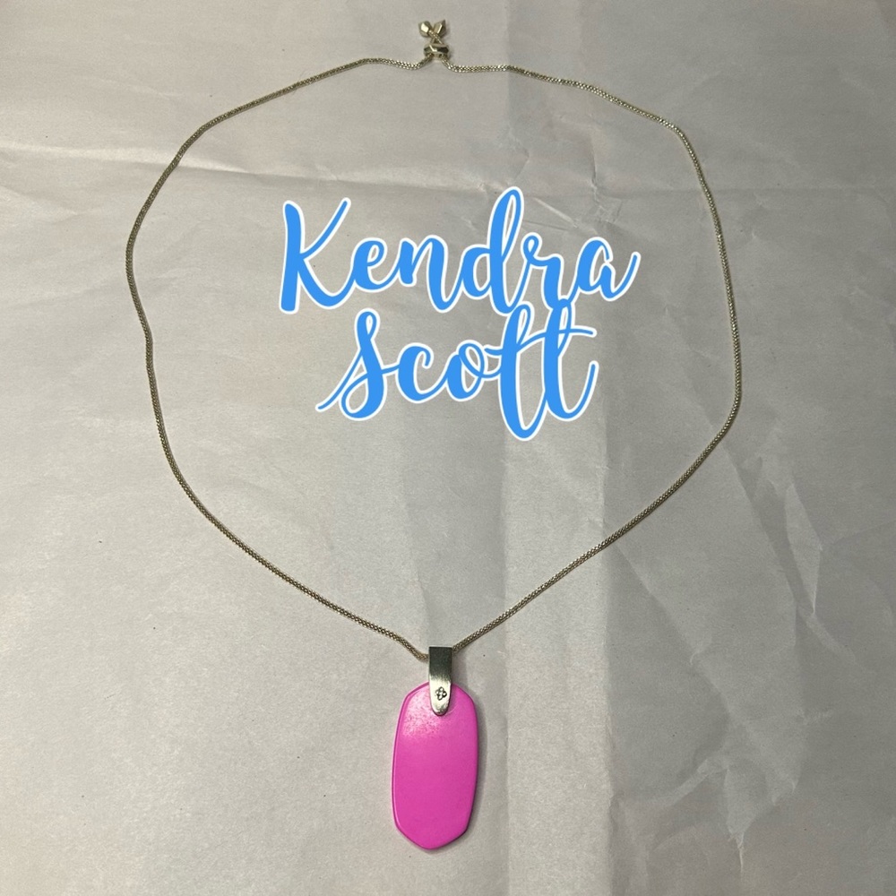Kendra Scott Necklace